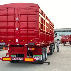 仓栅式运输半挂车