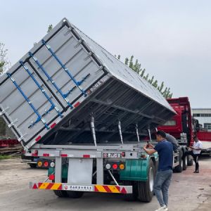 骨架侧翻自卸车